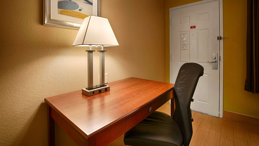 Best Western Paradise Inn