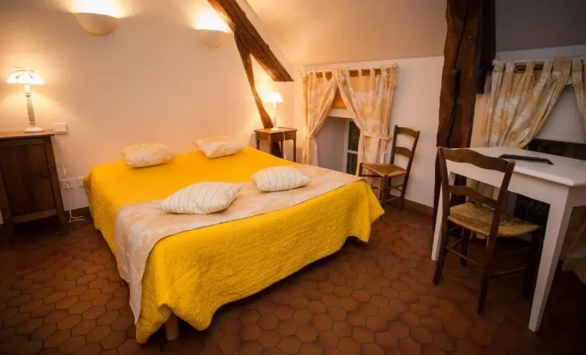 Standard Double room with view