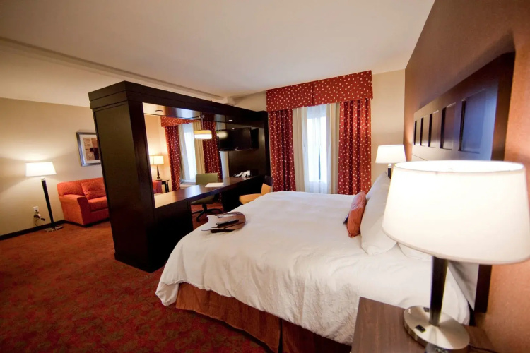 Hampton Inn & Suites Seattle/Kent,WA
