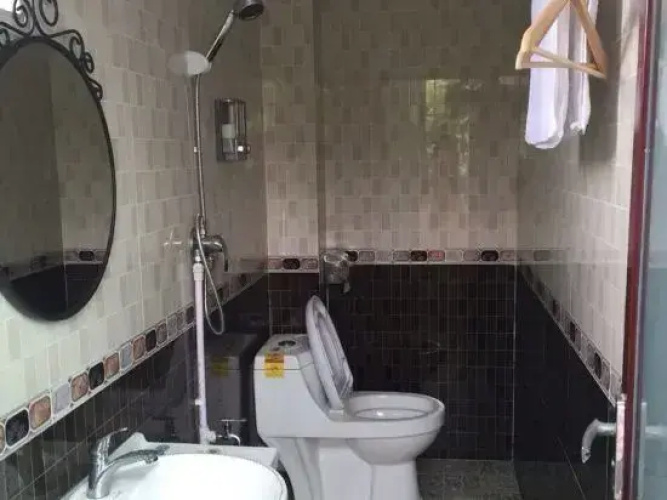 Left-hand hostel in Xichong,shenzhen