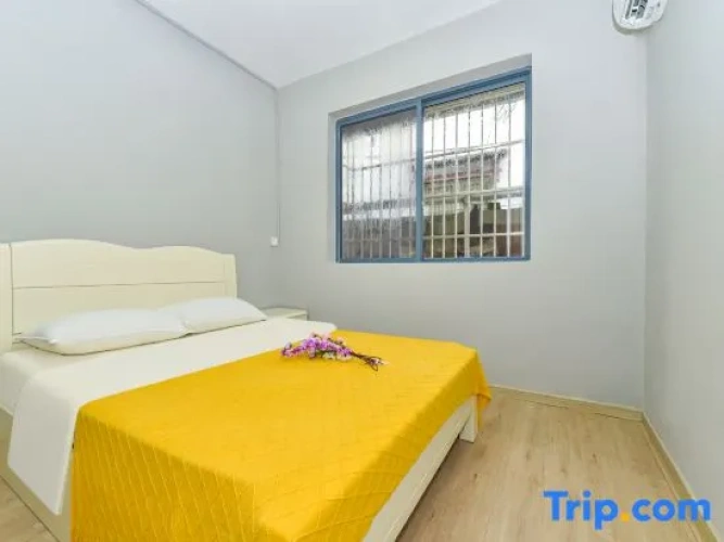 2 Bedrooms Suite