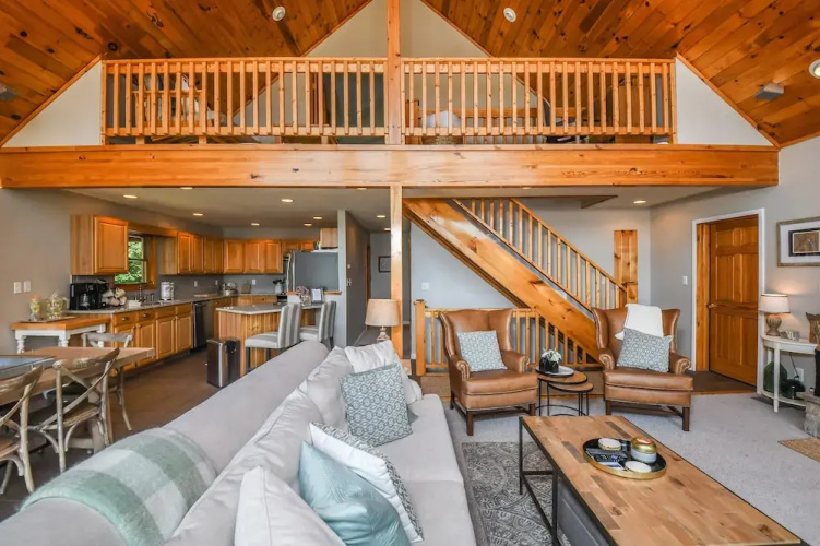 The Quarterdeck 4 Bedroom House