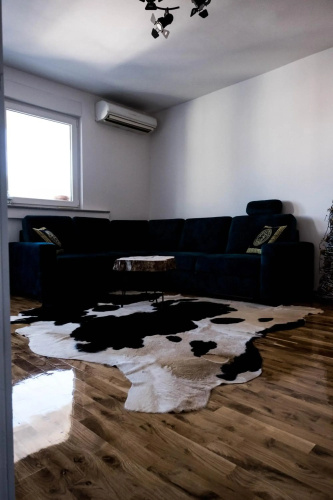 Modern 2-bedroom condo on the 14th floor