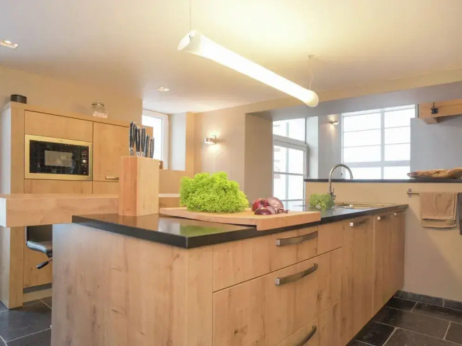 Affluent Farmhouse in Elsenborn with Infrared Sauna