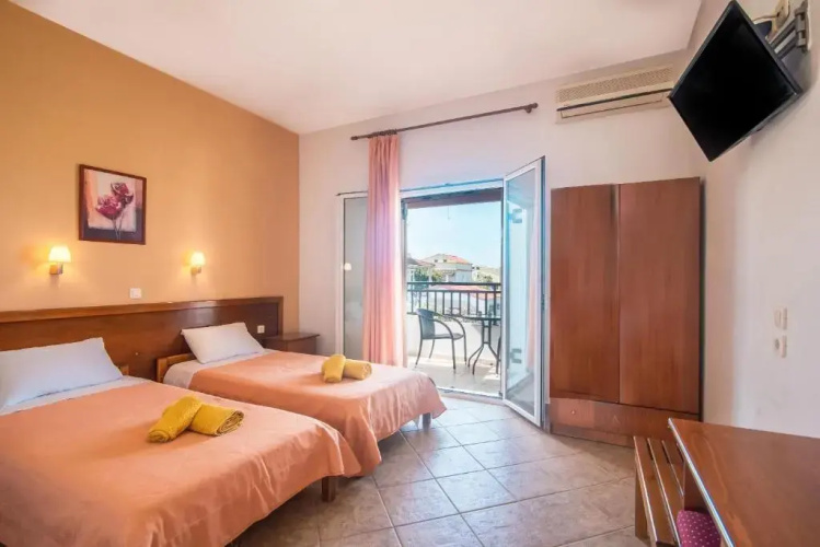 Aleka Apartment 6