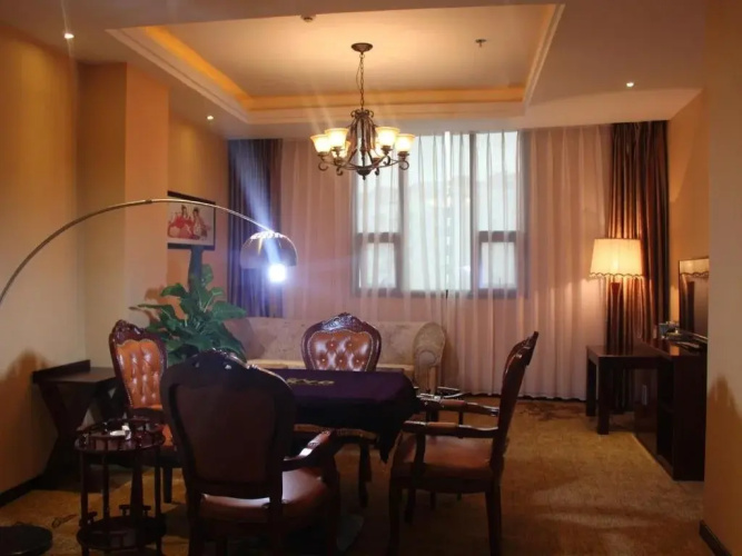 Panda Prince Hotel Dazhou