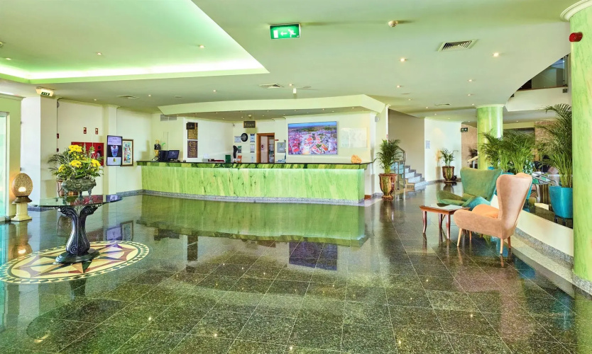 Hotel Baia Grande