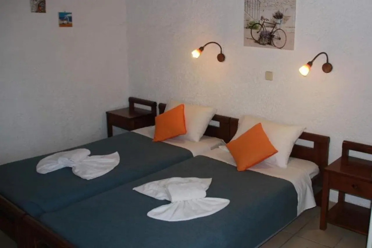 Violetta Hotel