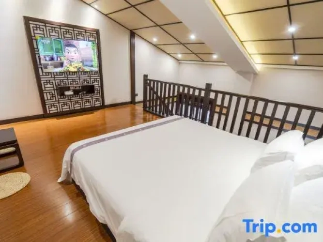 Double Duplex Suite