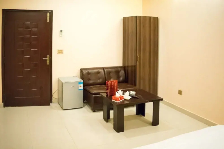 Hotel Days Inn Two