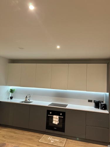 1 Bedroom Apartment with garden view