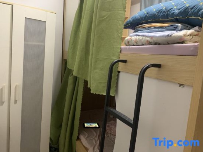 Bed in Dorm (female dorm)