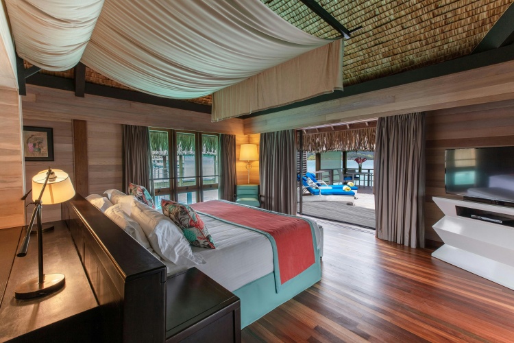 The St. Regis Bora Bora Resort photo 8