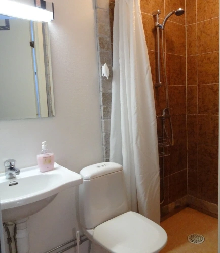 1 Bedroom Apartment with balcony