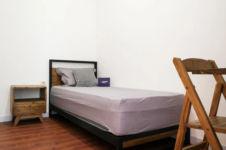 Bed in Dorm (female dorm)