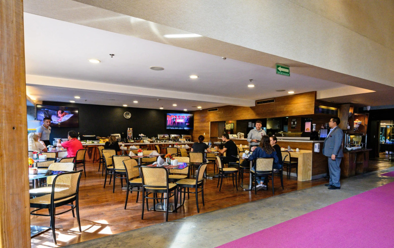 Las Suites photo 38