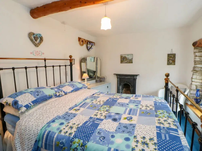 Storeys Cottage