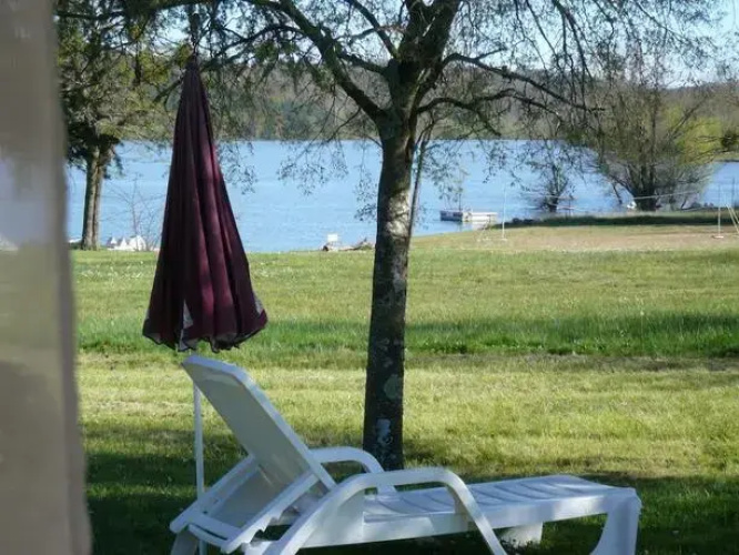 Hôtel Les Vallons du Lac