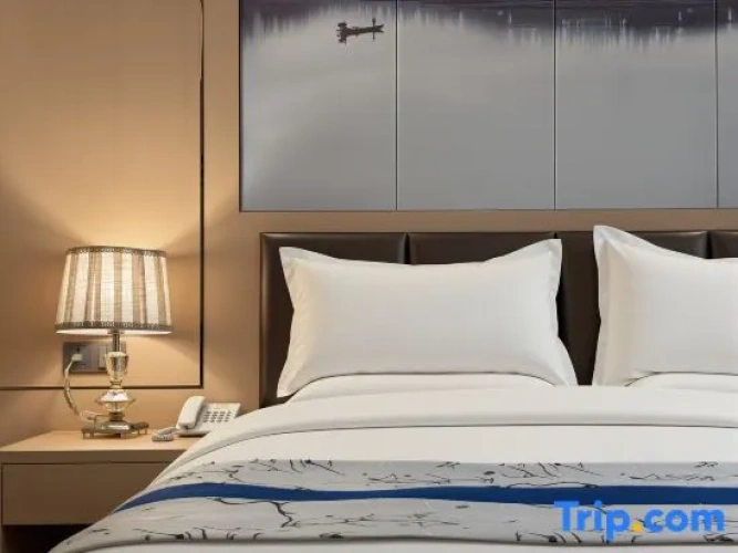 Premier Triple room with view