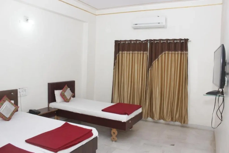 Superior Twin room