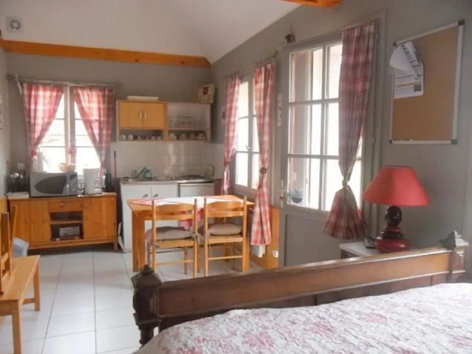 Family Studio