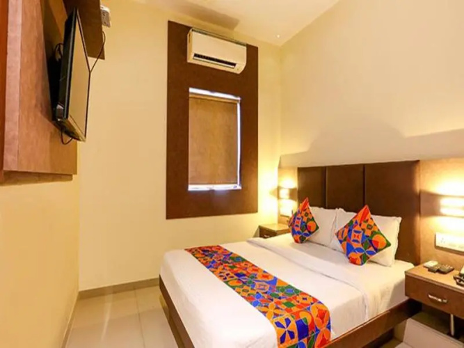 FabHotel West inn