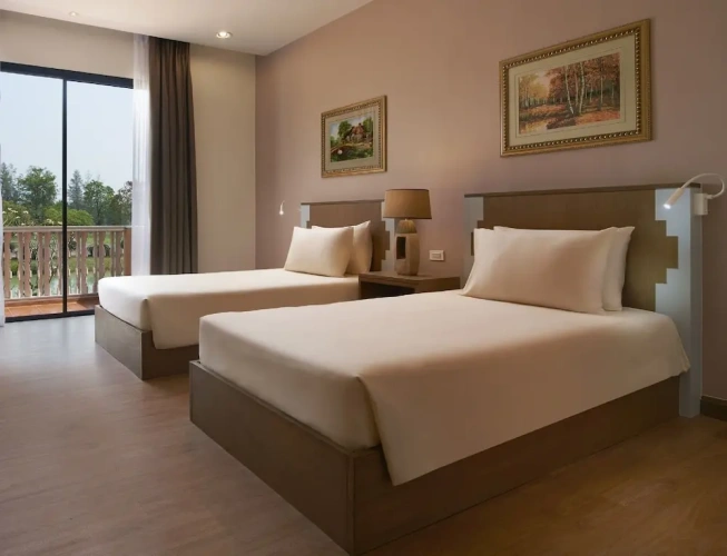 Superior Twin room with balcony