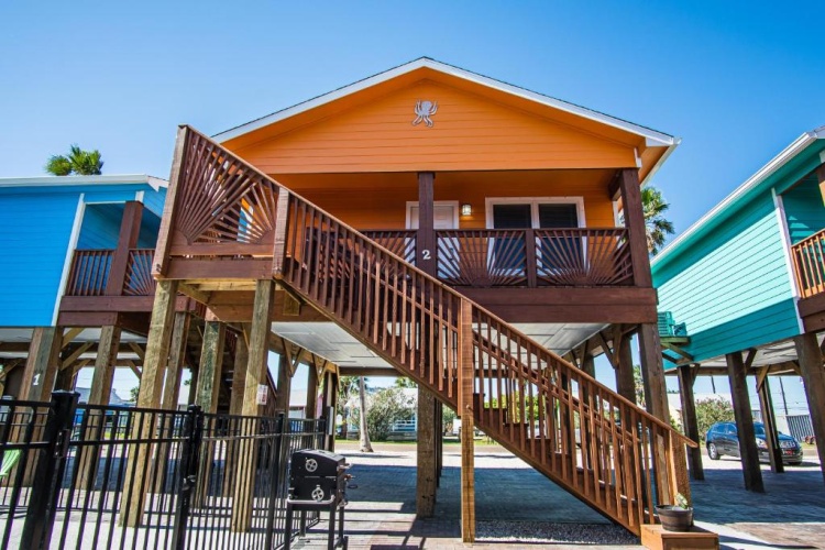 2 Bedrooms Cottage
