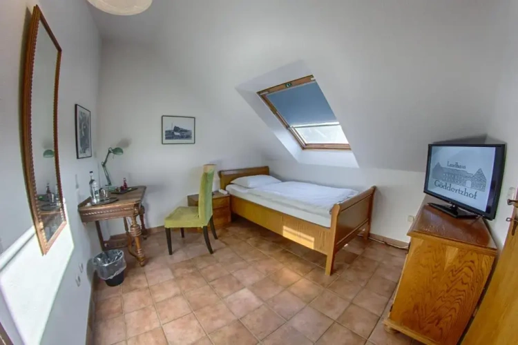 Economy Single room