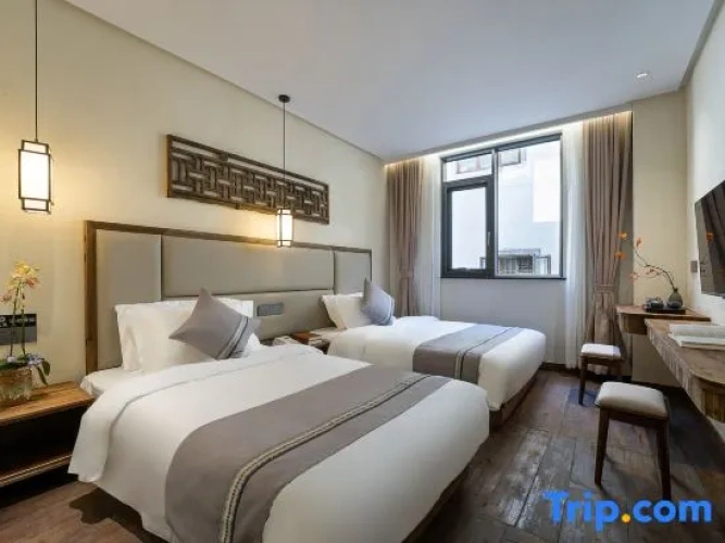 2 Bedrooms Suite