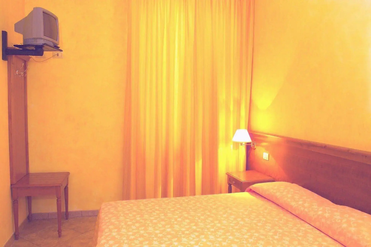 Hotel Kriss