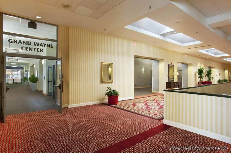 Hilton Fort Wayne at the Grand Wayne Convention Center photo 16