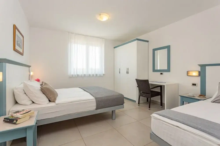 1 Bedroom Superior Apartment