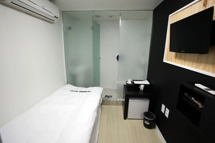 Ekonomy Hotel Myeongdong premier