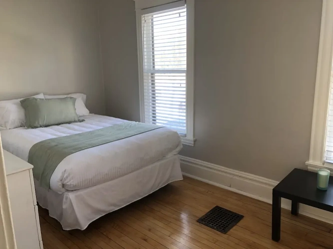 4 Bedrooms Standard room
