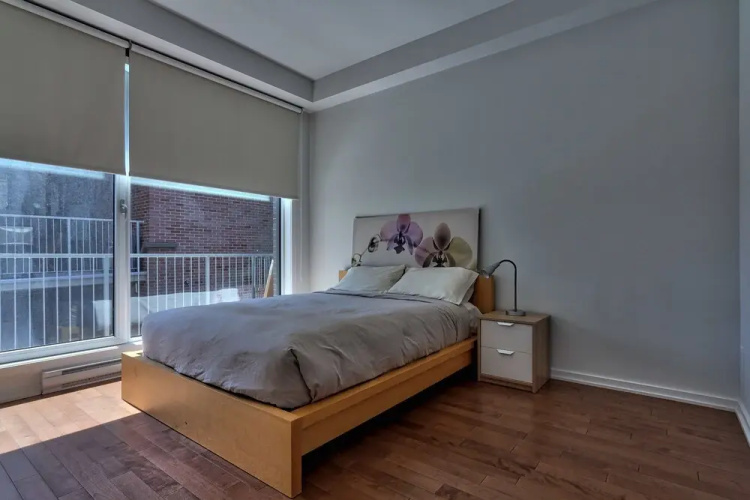 Modern 2BR Condo in Montrea by Namastay