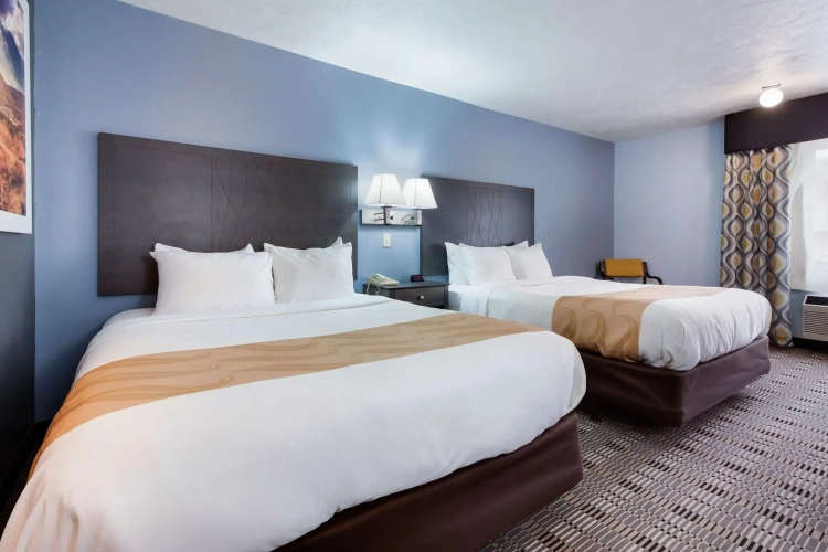 Standard Quadruple room