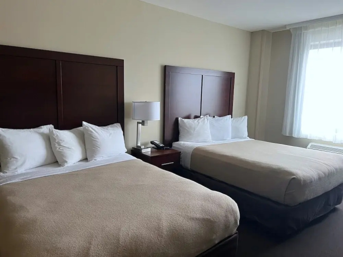 Lotus BLU Inn & Suites