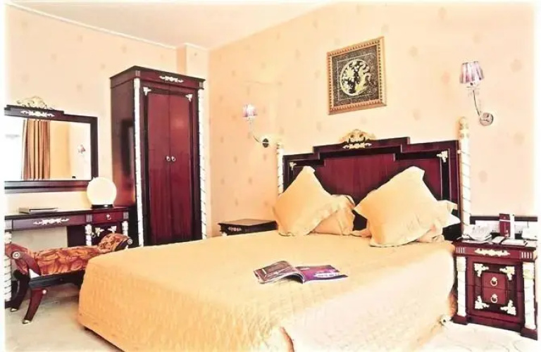 Wuhan Asia Hotel