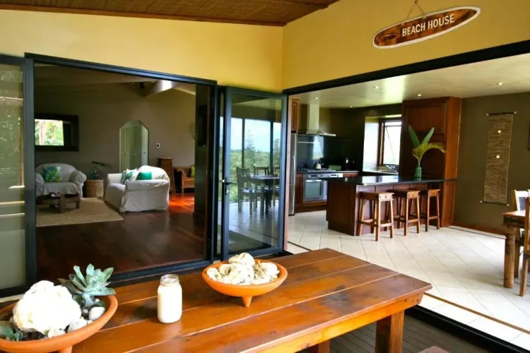3 Bedrooms Cottage