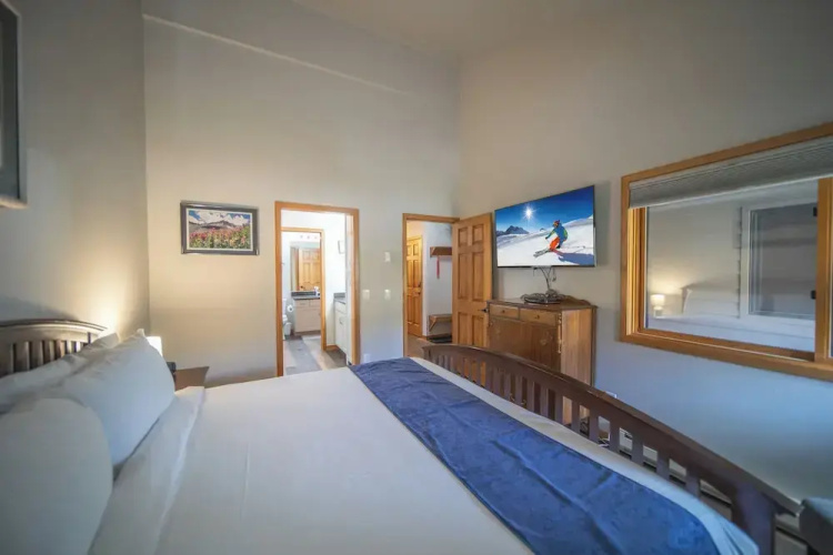 Ski Run 303