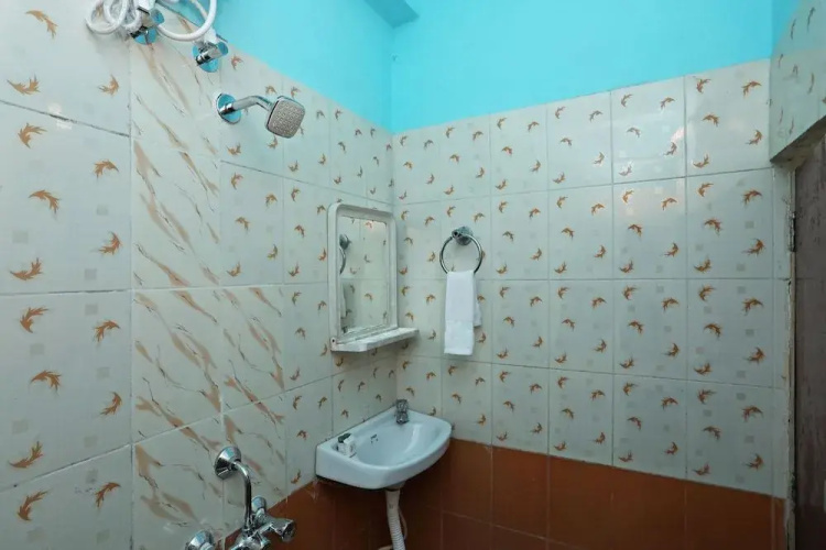 Hotel I Suite 2 By OYO Rooms