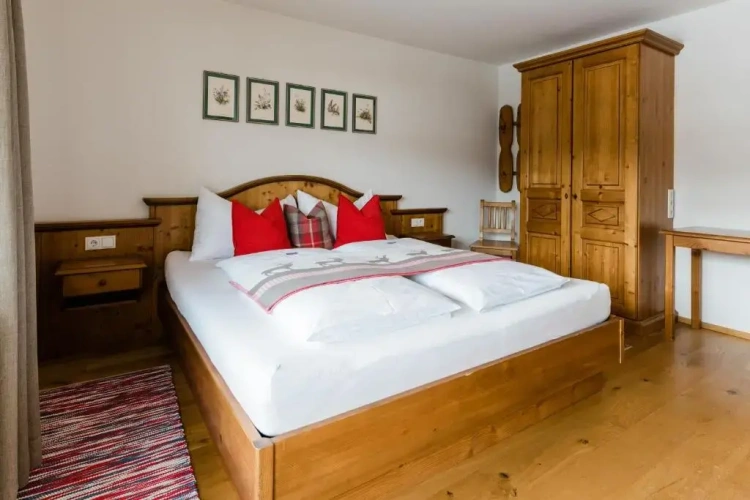 2 Bedrooms Apartment with balcony