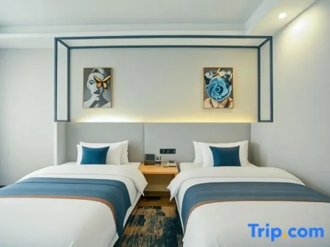 Luxury Twin room