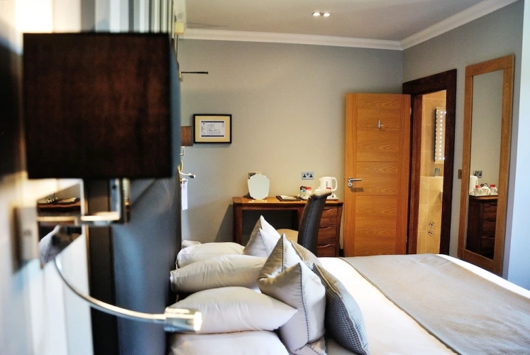 Superior Twin room
