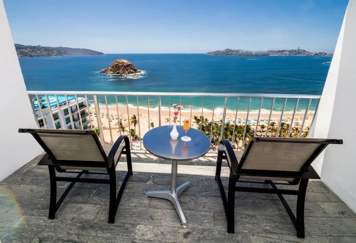 Superior Double room with balcony and with ocean view