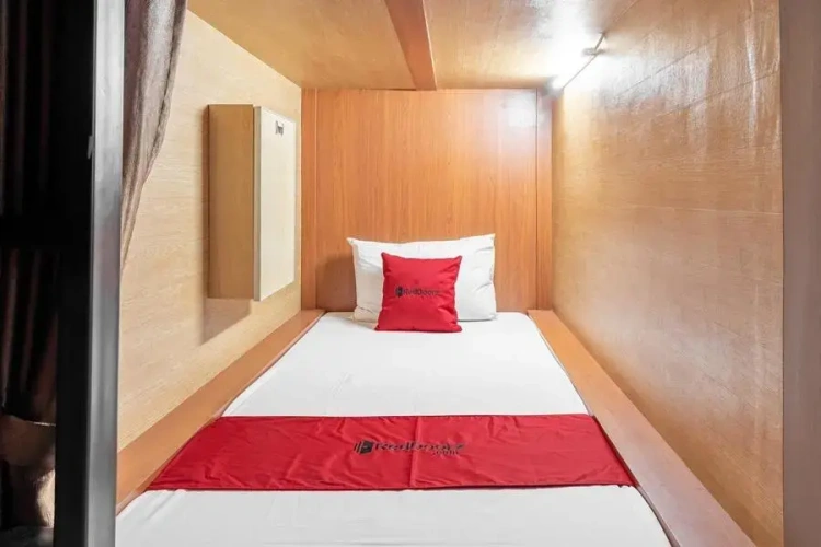Bed in Dorm