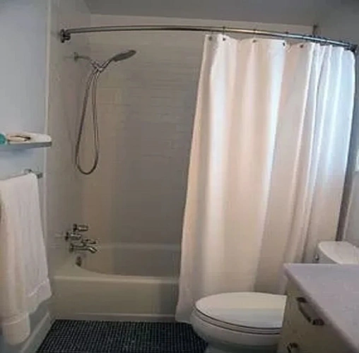 3 Bedrooms Cottage