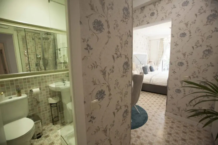 Hostal Boutique Palace - Adults Only