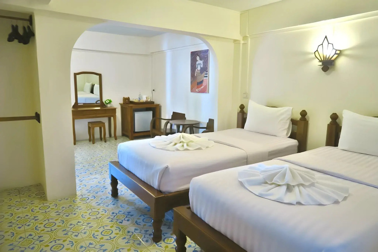 Nan Lanna Hotel